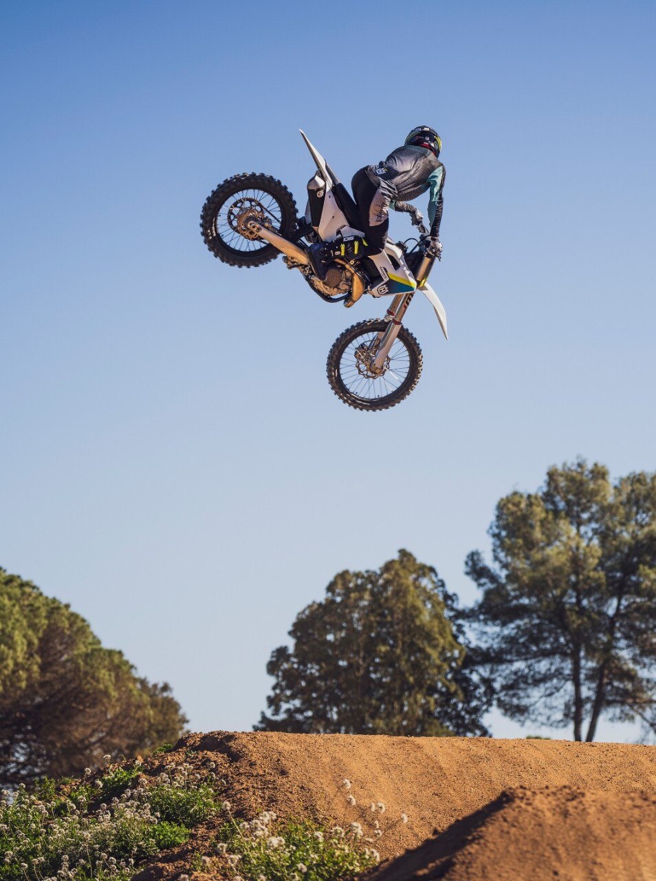 Husqvarna Motocross 2025: famiglia allargata